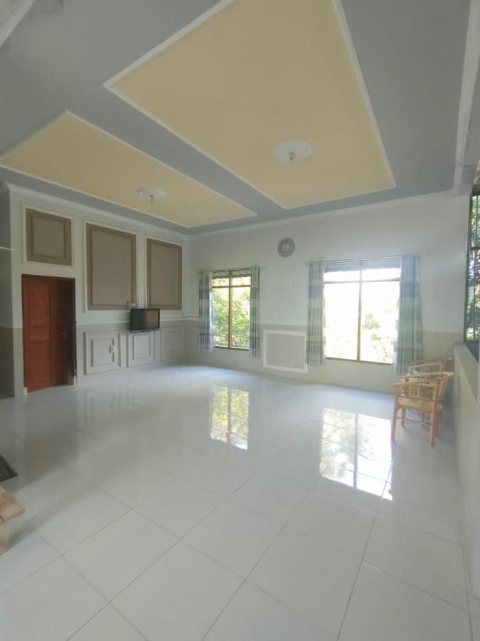 Cahaya Homestay Магеланг Экстерьер фото