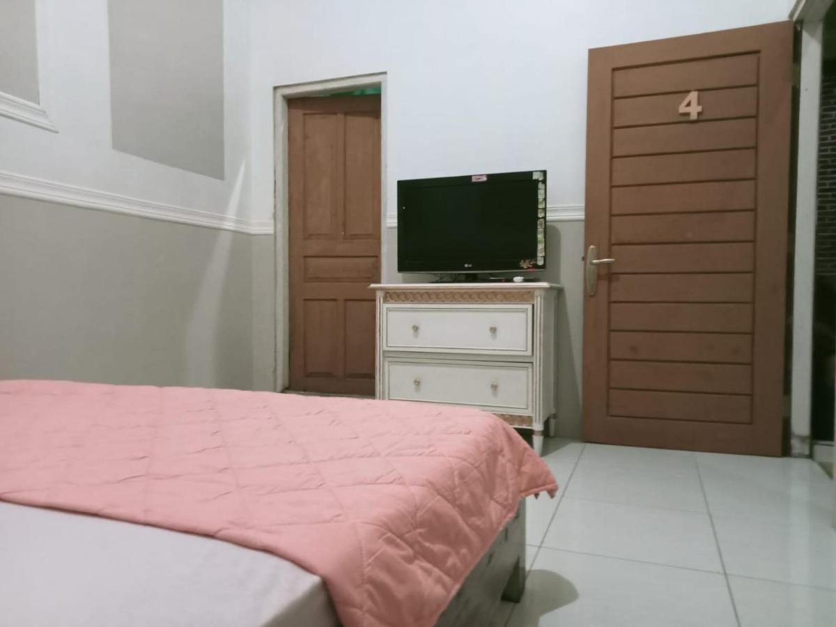 Cahaya Homestay Магеланг Экстерьер фото